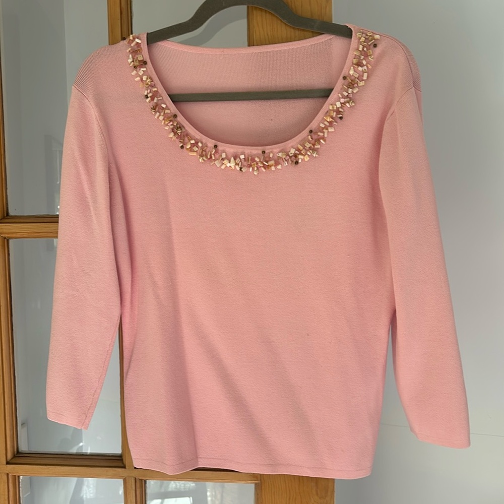 Like new women’s size medium pink sweater  3/4 sleeve